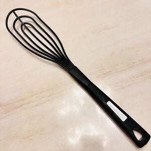 Calphalon Nylon Roux Whisk  Black 14” Unique